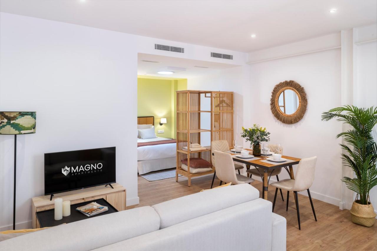 Magno Apartments Feria 132 Seville Ngoại thất bức ảnh